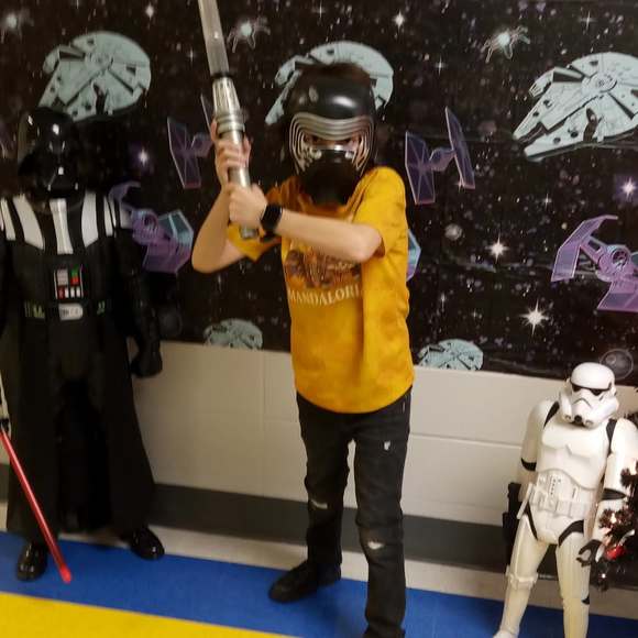 Meet your Posher, Rita - Picture 1 of 1